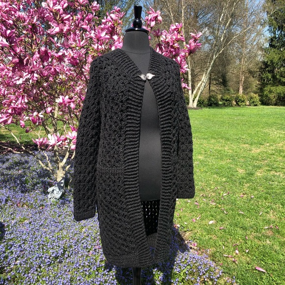 Handmade Jux Cardigan Original by BLD - Picture 2 of 9